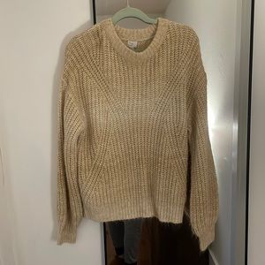 Cableknit sweater
